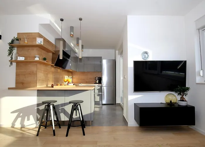 Esso Private Roof Terrace